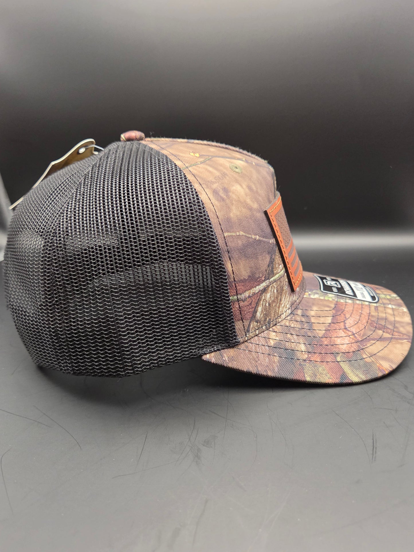 USA Flag - Mossy Oak Camo